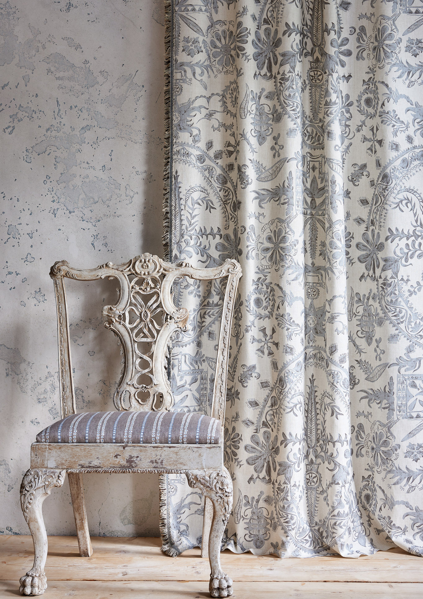 womad lg 50 curtain living room lewis and wood